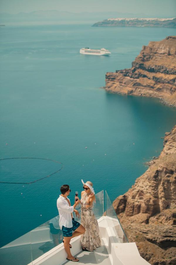 Symphony Suites Santorini Pýrgos Exteriör bild