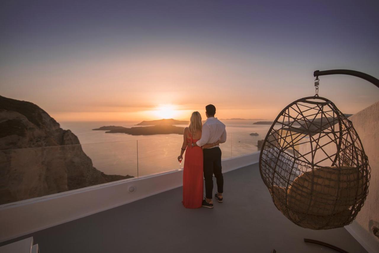 Symphony Suites Santorini Pýrgos Exteriör bild