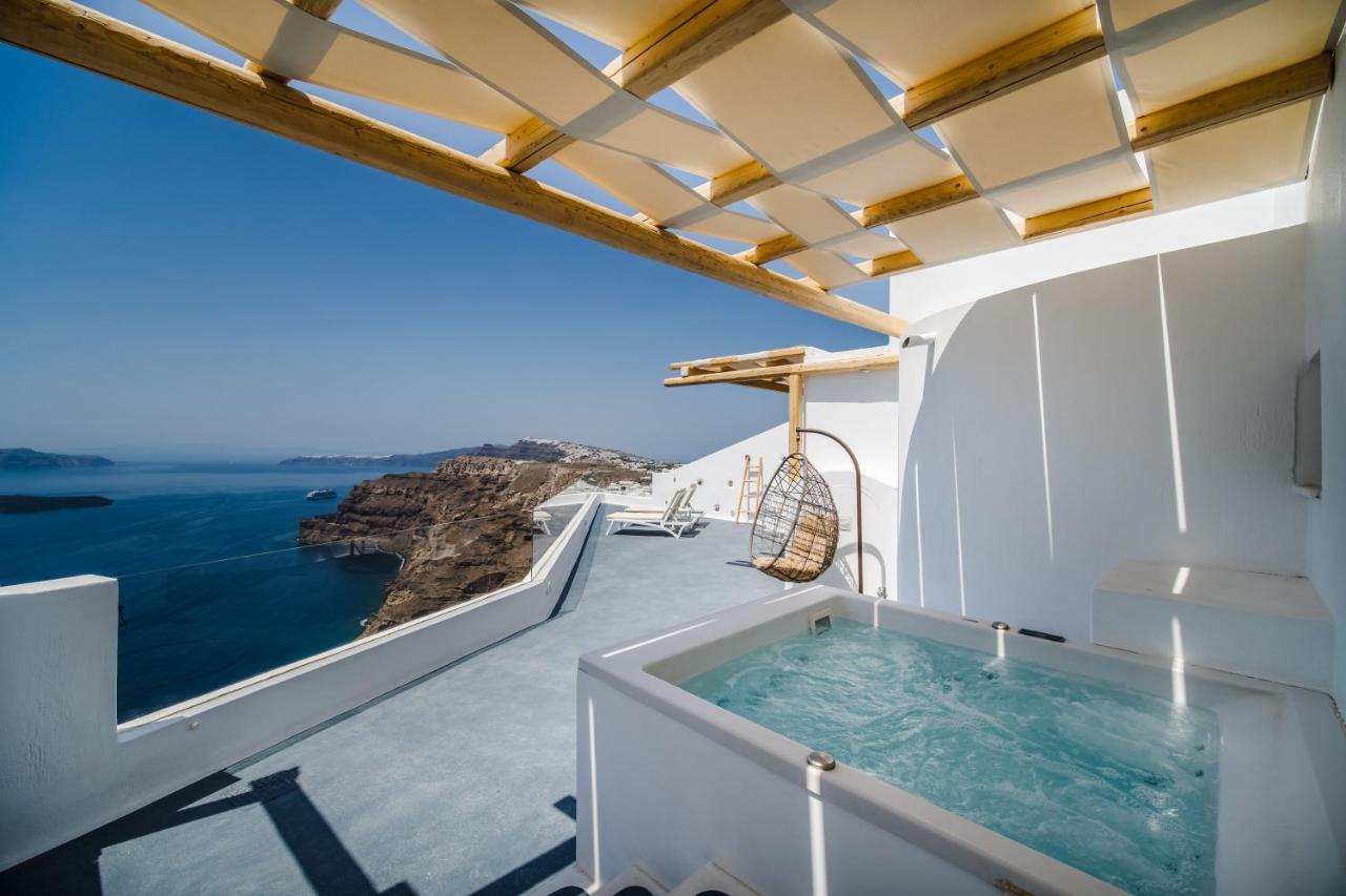 Symphony Suites Santorini Pýrgos Exteriör bild